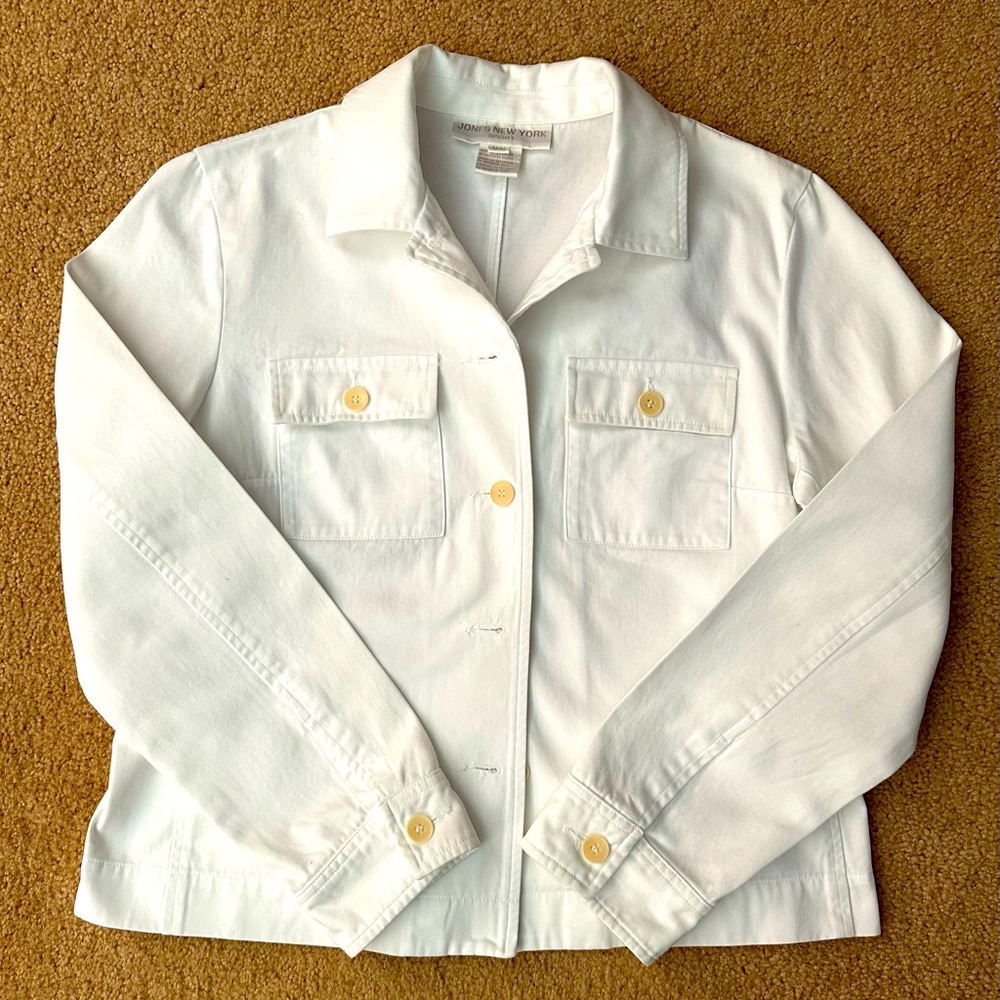 Women’s Jones New York 🤍 Denim Jacket - Picture 7 of 7